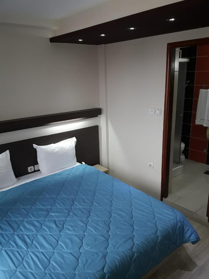 Prenociste Konstantin 2008 Otel Ni Dış mekan fotoğraf
