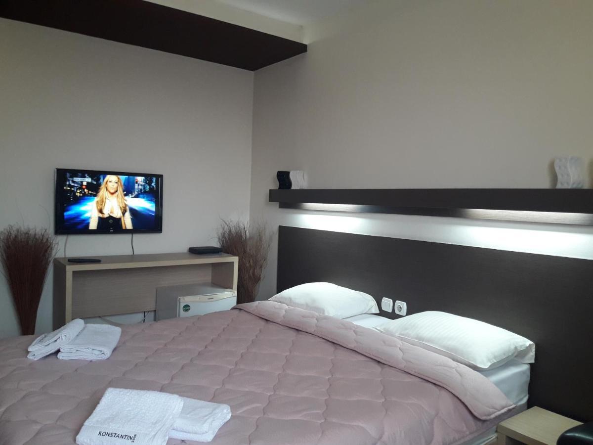Prenociste Konstantin 2008 Otel Ni Dış mekan fotoğraf