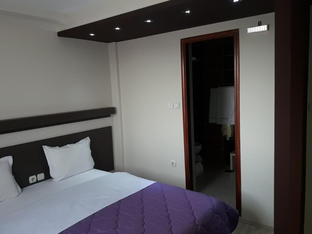 Prenociste Konstantin 2008 Otel Ni Dış mekan fotoğraf