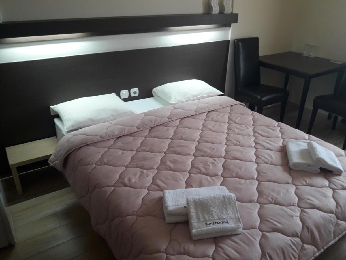 Prenociste Konstantin 2008 Otel Ni Dış mekan fotoğraf